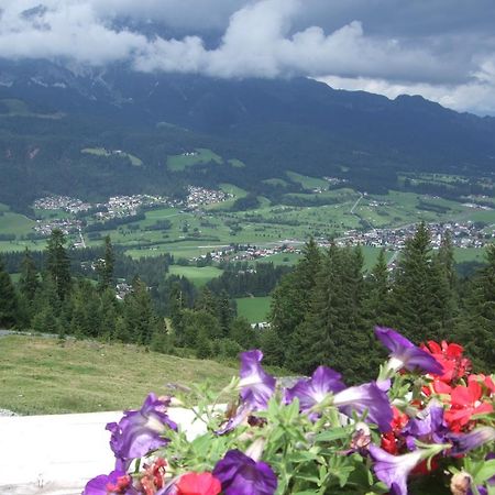 Hotel Austria Soll Exterior photo