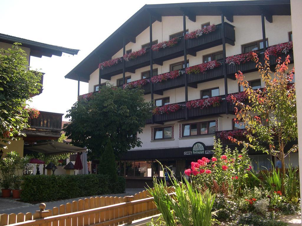 Hotel Austria Soll Exterior photo