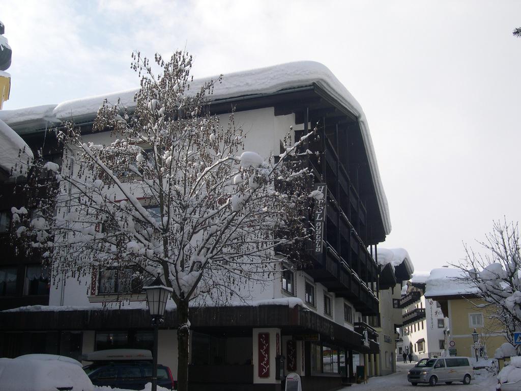 Hotel Austria Soll Exterior photo