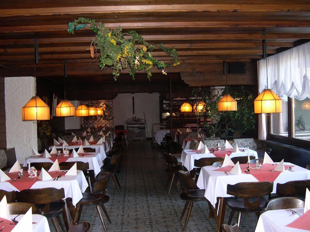 Hotel Austria Soll Exterior photo