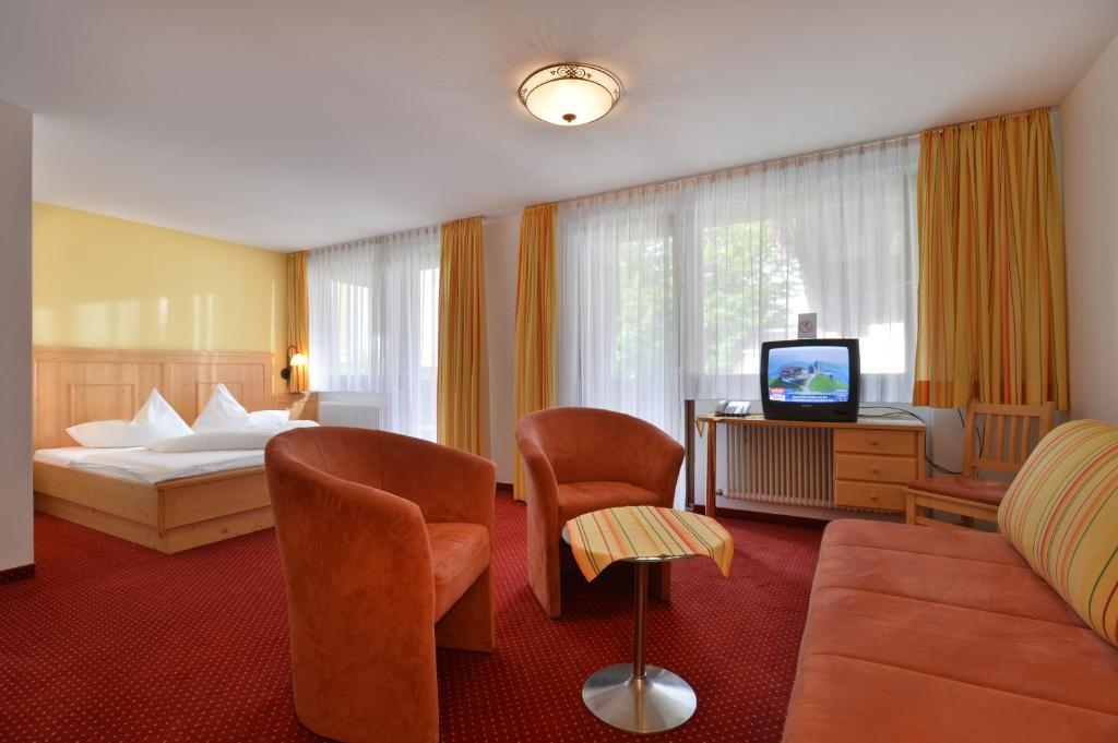 Hotel Austria Soll Exterior photo